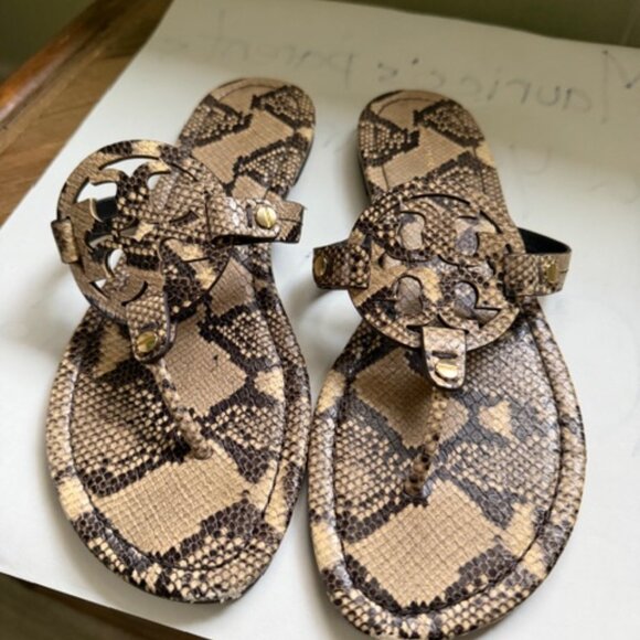 Tory Burch Women's Miller Stamped Snake Printed Leather Sandals Flats Sz 8 - Picture 1 of 4
